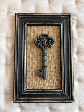 Ornate Vintage-Style Key Wall Art - Black with Gold Distress